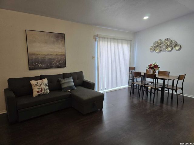 4111 Sunrise Terrace, San Antonio, TX 78244