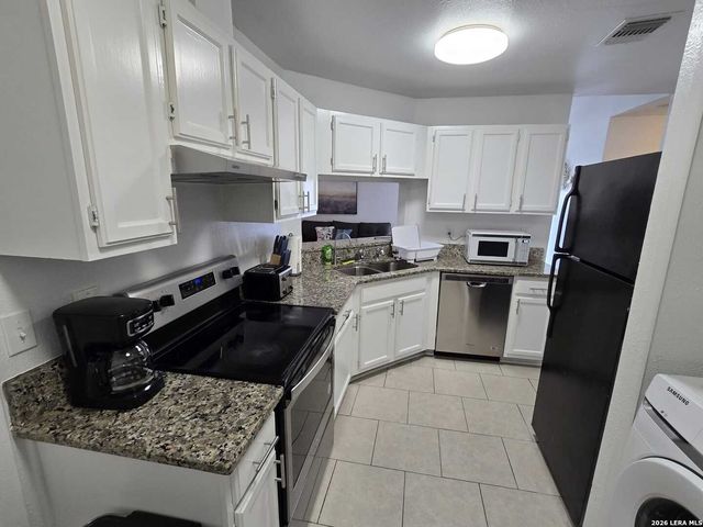 4111 Sunrise Terrace, San Antonio, TX 78244