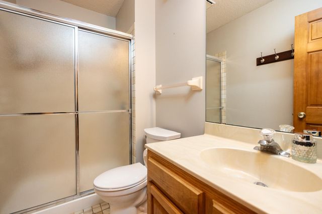 6991 Raven Court, Eden Prairie, MN 55346