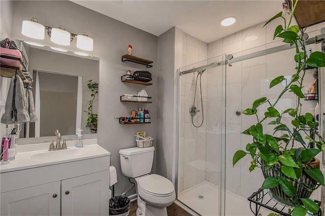 11203 W 71st Street, Shawnee, KS 66203