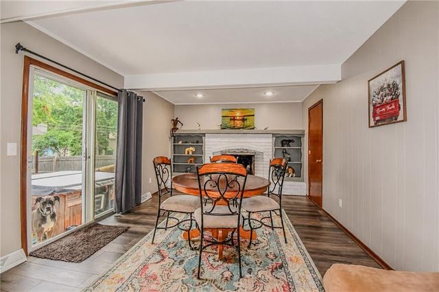 11203 W 71st Street, Shawnee, KS 66203