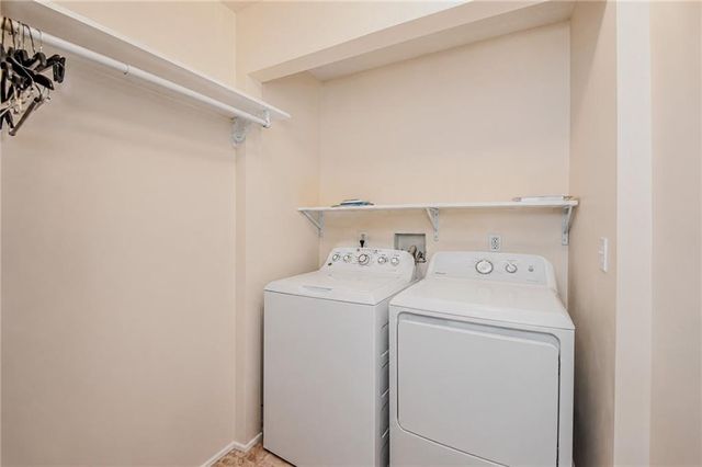 11203 W 71st Street, Shawnee, KS 66203