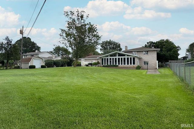 56727 Meadowood Drive, Elkhart, IN 46516