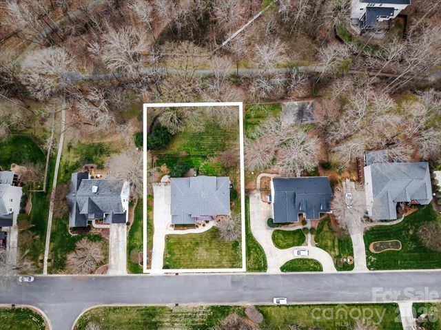 5803 Silver Creek Drive, Waxhaw, NC 28173