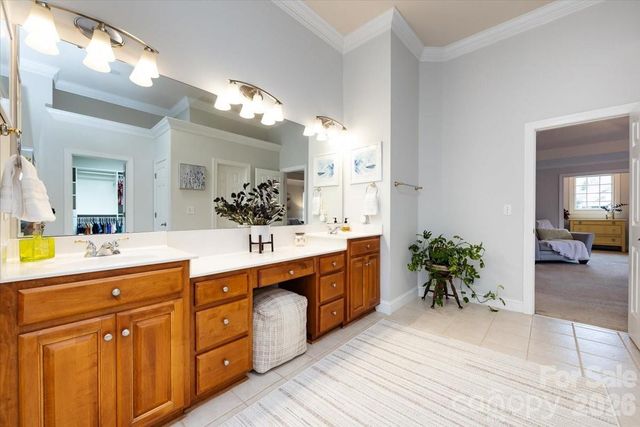 5803 Silver Creek Drive, Waxhaw, NC 28173