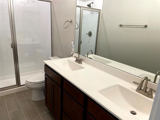 101 Wickersham B, Conroe, TX 77304