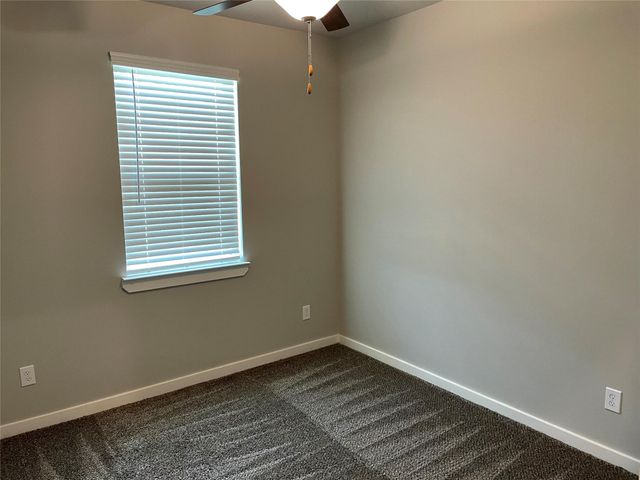 101 Wickersham B, Conroe, TX 77304