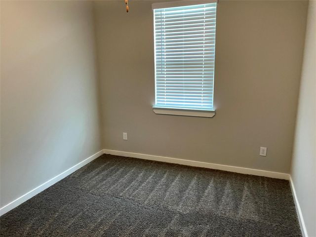 101 Wickersham B, Conroe, TX 77304