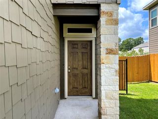 101 Wickersham B, Conroe, TX 77304