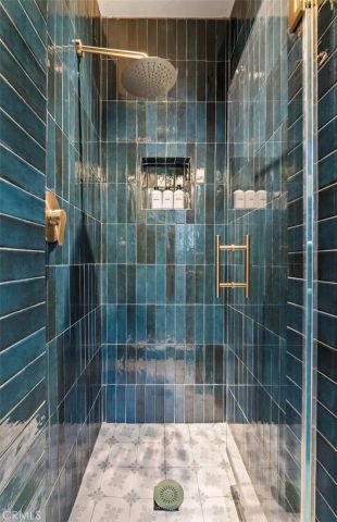 3364 Bennett, Los Angeles, CA 90068