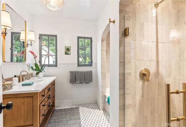 3364 Bennett, Los Angeles, CA 90068