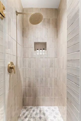 3364 Bennett, Los Angeles, CA 90068