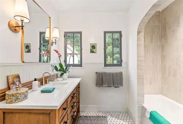 3364 Bennett, Los Angeles, CA 90068