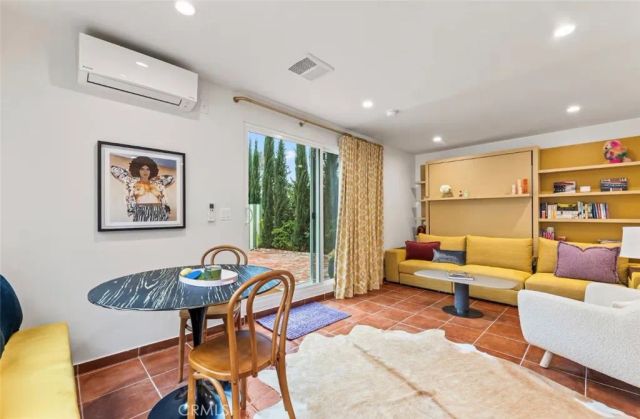 3364 Bennett, Los Angeles, CA 90068