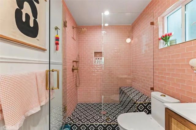 3364 Bennett, Los Angeles, CA 90068