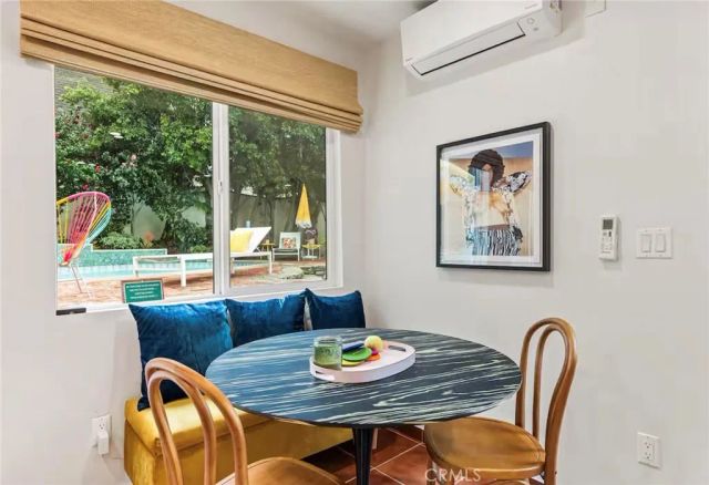 3364 Bennett, Los Angeles, CA 90068