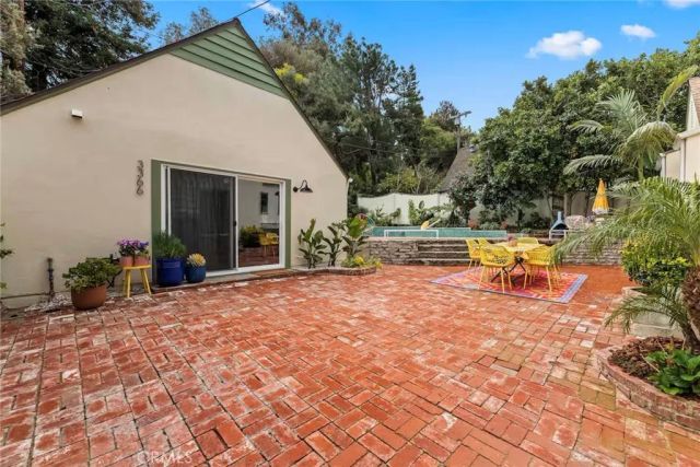 3364 Bennett, Los Angeles, CA 90068