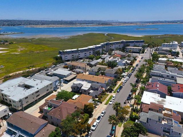 4081 Morrell St, San Diego, CA 92109