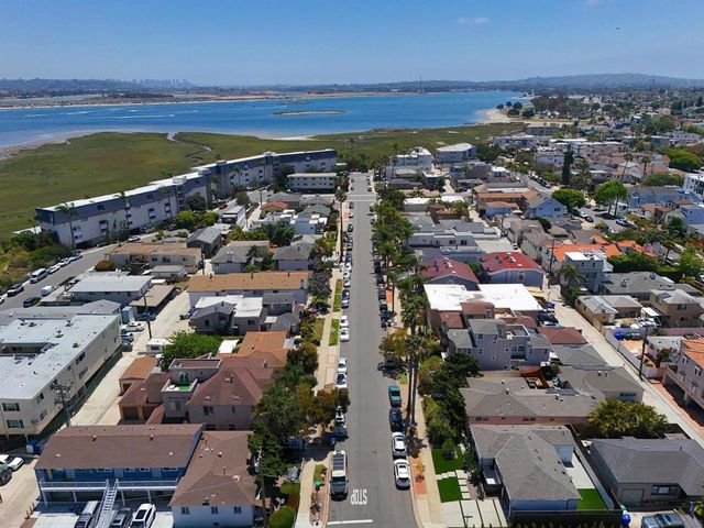 4081 Morrell St, San Diego, CA 92109