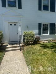 487 Somerset Lane B, Monroe, NJ 08831