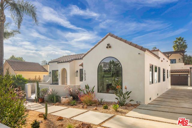1031 Havenhurst Drive, West Hollywood, CA 90046