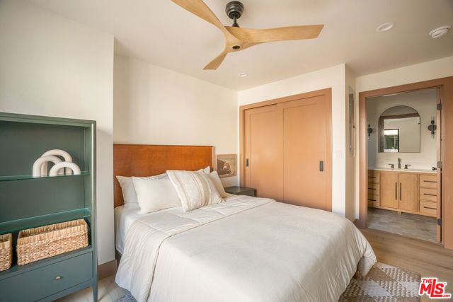 1031 Havenhurst Drive, West Hollywood, CA 90046