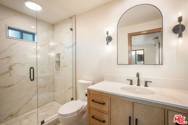 1031 Havenhurst Drive, West Hollywood, CA 90046