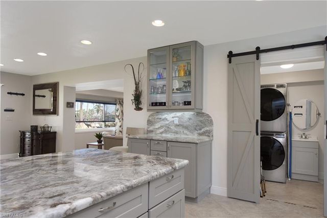 206 Connecticut ST, Fort Myers Beach, FL 33931
