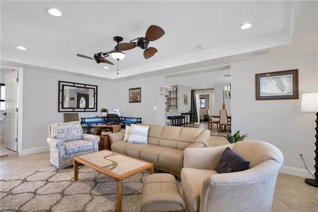 206 Connecticut ST, Fort Myers Beach, FL 33931