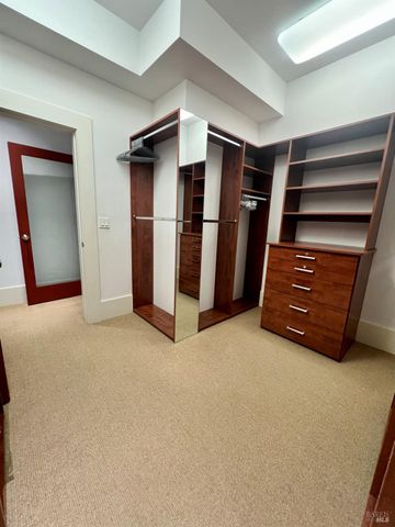 1467 Kearney St, St. Helena, CA 94574