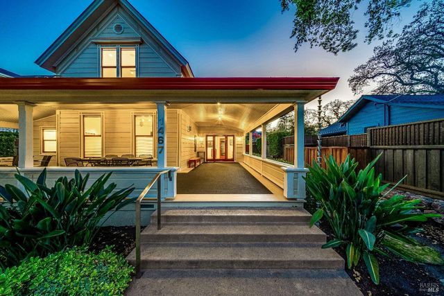 1467 Kearney St, St. Helena, CA 94574