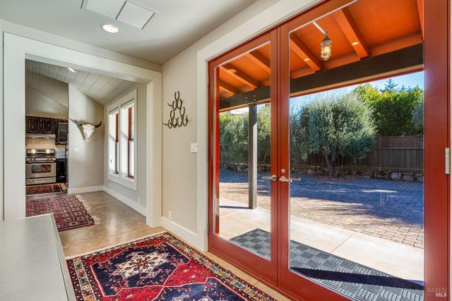 1467 Kearney St, St. Helena, CA 94574