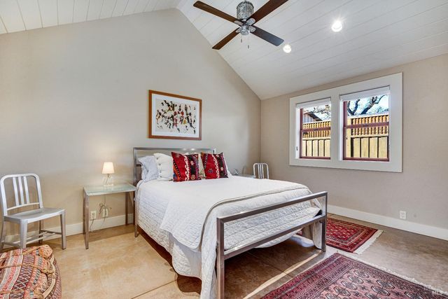 1467 Kearney St, St. Helena, CA 94574