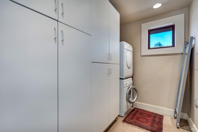 1467 Kearney St, St. Helena, CA 94574