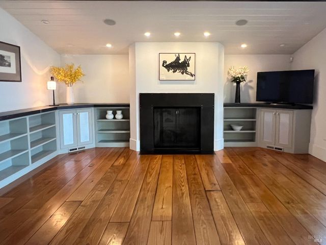 1467 Kearney St, St. Helena, CA 94574