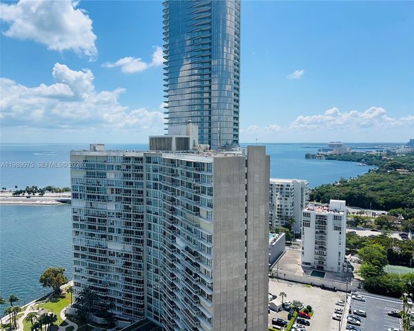 2333 Brickell Ave 2614, Miami, FL 33129