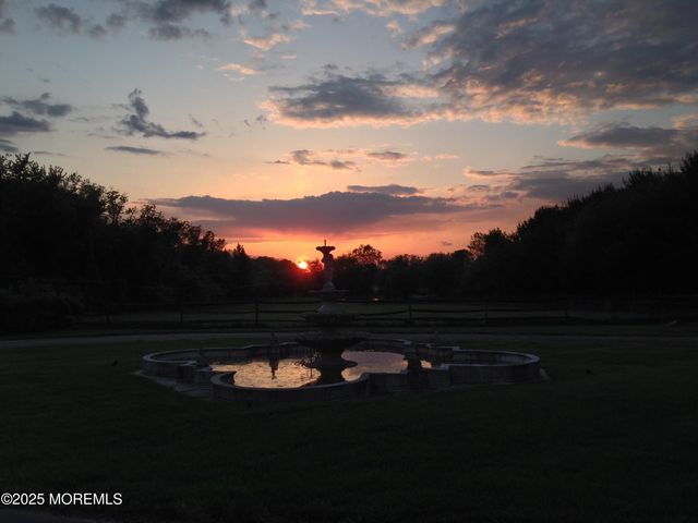 740 Garwood Road, Moorestown, NJ 08057