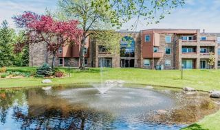 2230 Midland Grove Road 305, Roseville, MN 55113