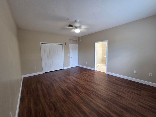 4661 VILLAS SANTORINI Drive, Lake Worth, FL 33461
