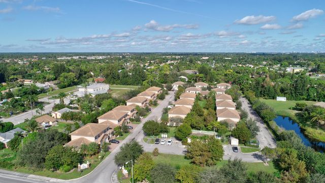 4661 VILLAS SANTORINI Drive, Lake Worth, FL 33461