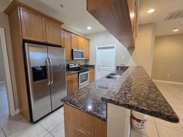 4661 VILLAS SANTORINI Drive, Lake Worth, FL 33461