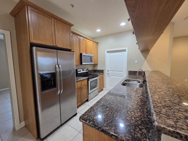 4661 VILLAS SANTORINI Drive, Lake Worth, FL 33461