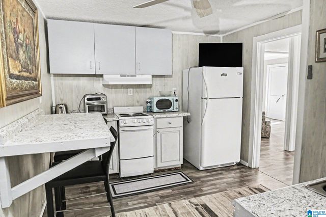 21 CIRCLE DRIVE, Anniston, AL 36201