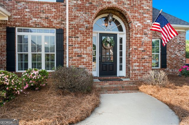 106 Vinings Place Drive, Warner Robins, GA 31088