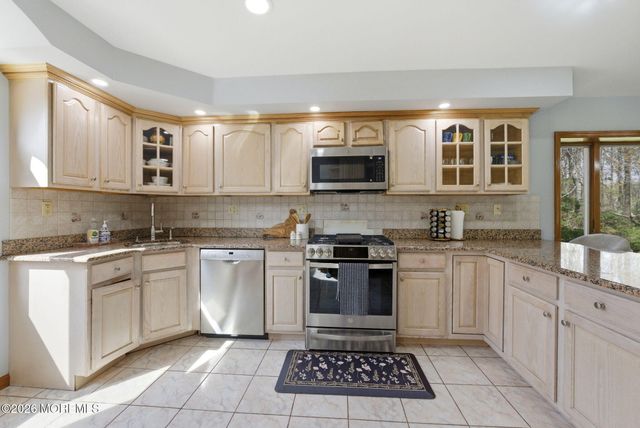 117 Crine Road, Morganville, NJ 07751