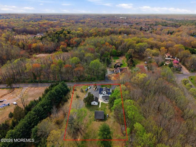 117 Crine Road, Morganville, NJ 07751