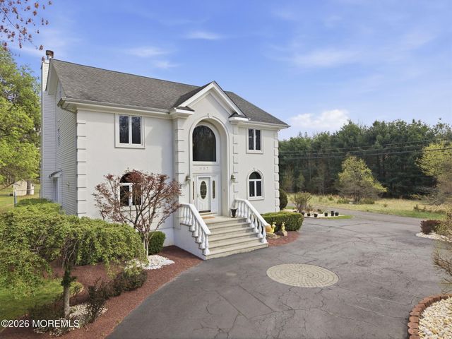 117 Crine Road, Morganville, NJ 07751