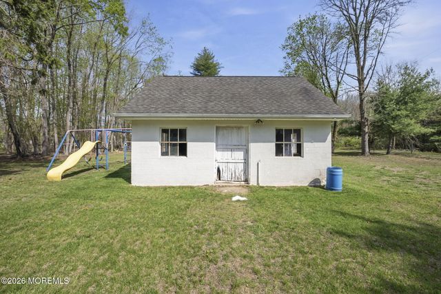 117 Crine Road, Morganville, NJ 07751