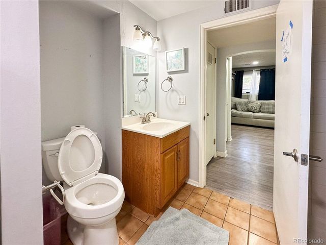 17891 E Florida Ave, Aurora, CO 80017