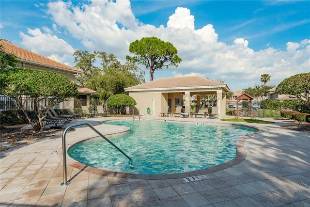3316 COVERED BRIDGE DRIVE E, Dunedin, FL 34698
